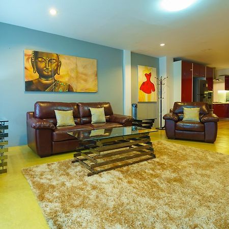 Luxury Town House In The Heart Of The Old City Chiang Mai Buitenkant foto